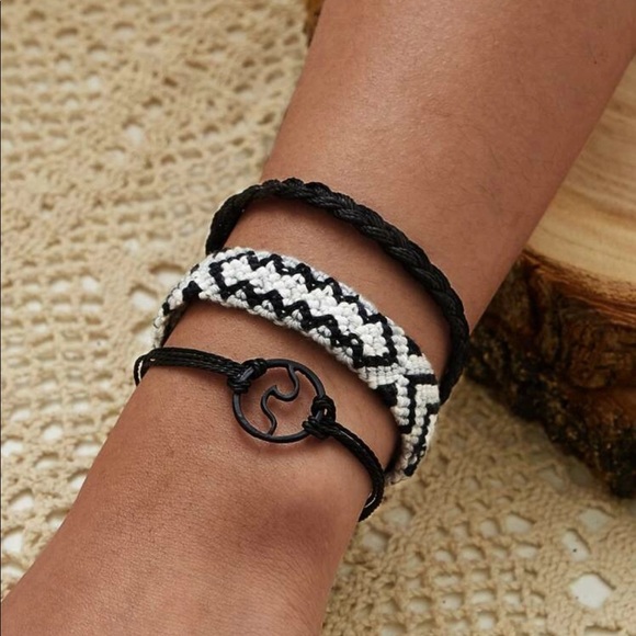 Jewelry - 3 Pc. Wave Bracelet Set
